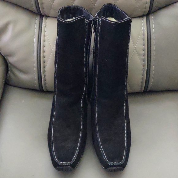 Sporto 'Janet' Suede Leather Boots - Picture 3 of 9